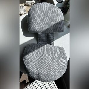 Momcozy pregnancy wedge pillow